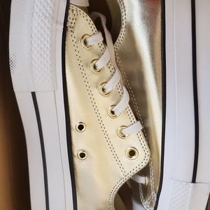 Gold Converse